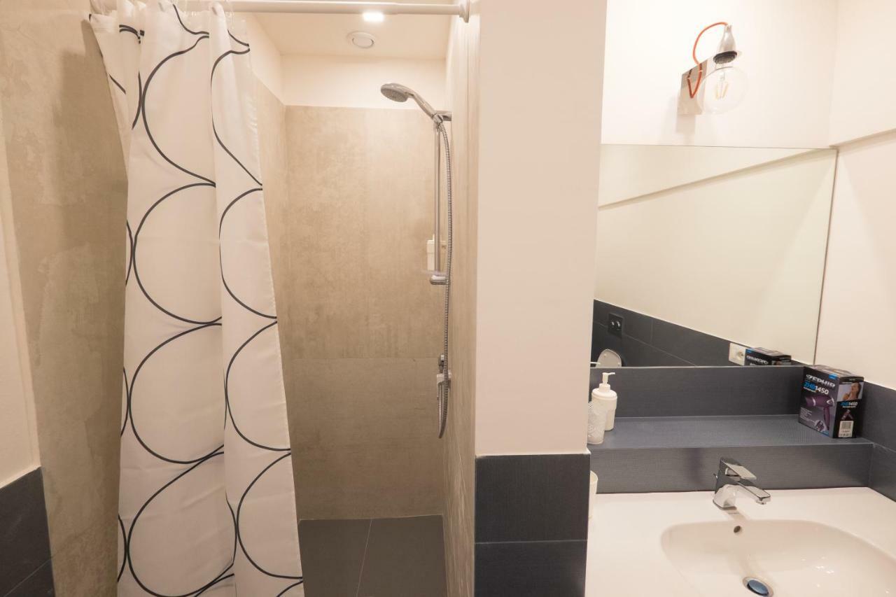 Palazzo Venusio Bed & Breakfast เนเปิลส์ ภายนอก รูปภาพ