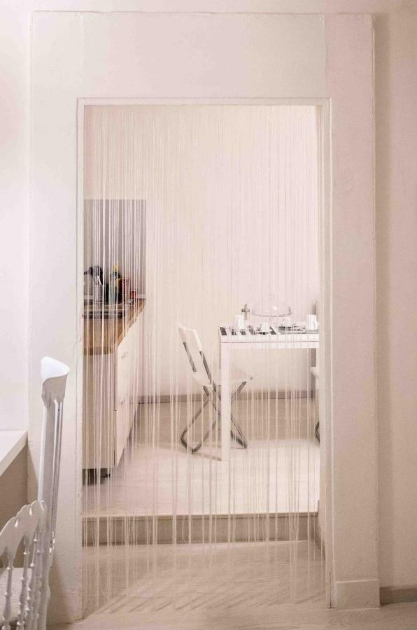 Palazzo Venusio Bed & Breakfast เนเปิลส์ ภายนอก รูปภาพ