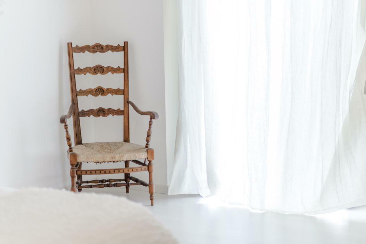 Palazzo Venusio Bed & Breakfast เนเปิลส์ ภายนอก รูปภาพ